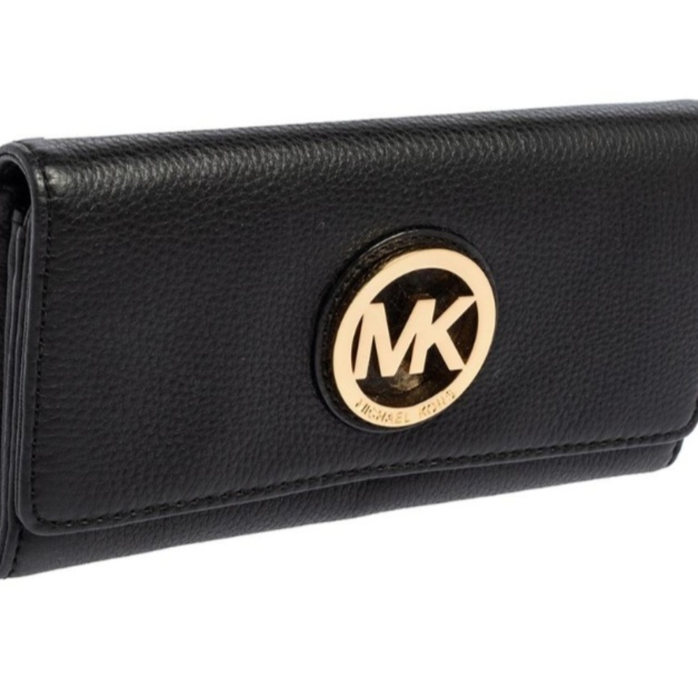 Michael Kors Black Leather Fulton Flap Continental Wallet - Picture 2 of 7
